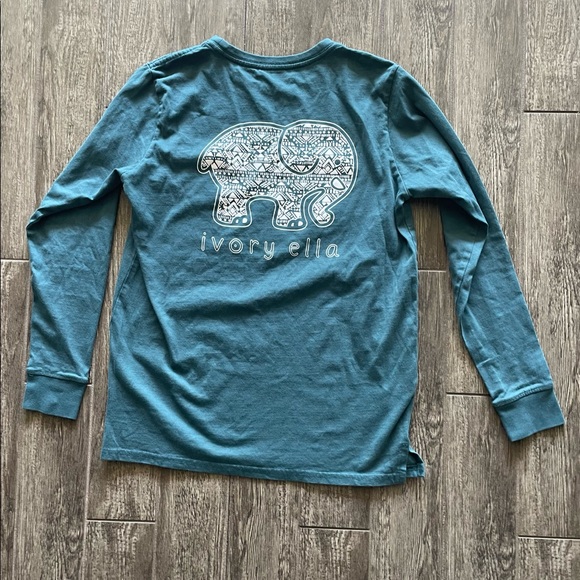 Ivory Ella LS Tee - Picture 2 of 3